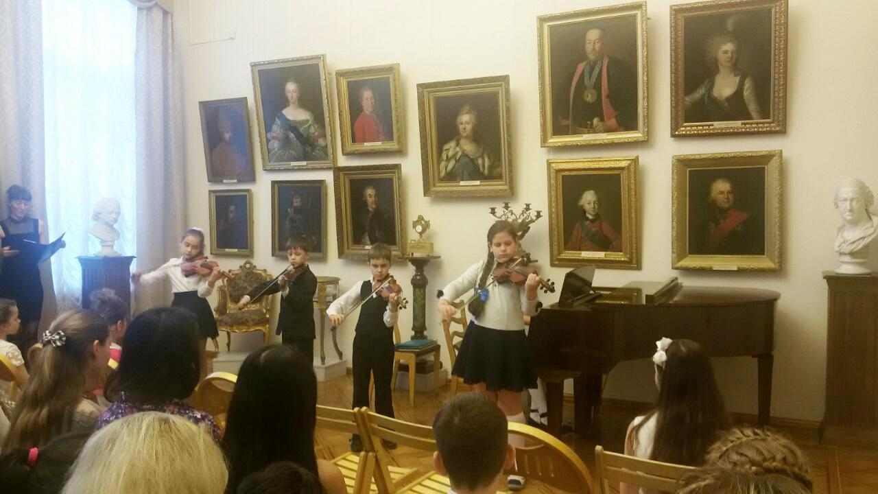 Концерт учащихся в Ростовском Музее Изобразительных Искусств